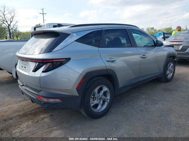 Hyundai TUCSON SEL 2023 5NMJB3AE2PH218414 Image 4