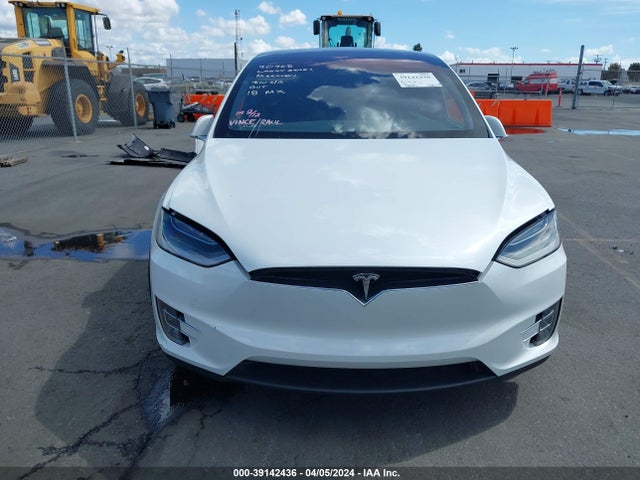5YJXCAE25JF142658 Tesla Model X 100d/75d/p100d