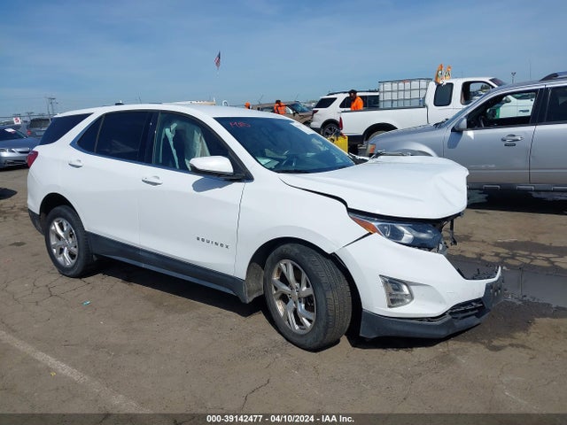 Chevrolet EQUINOX LT 2018 2GNAXTEX2J6223762 zdjęcie główne