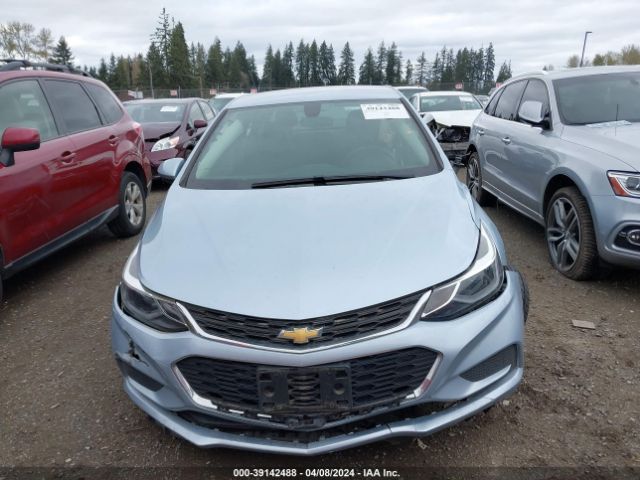 1G1BE5SM1J7111035 Chevrolet Cruze Lt Auto