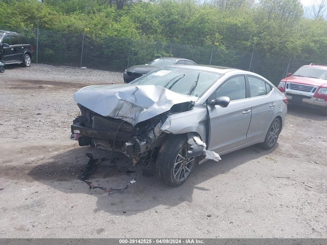 Hyundai Elantra Limited 2020 5NPD84LF5LH585117 Image 2