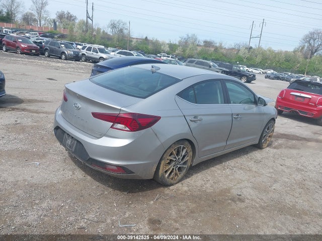 Hyundai Elantra Limited 2020 5NPD84LF5LH585117 Image 4
