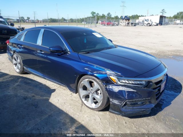 Auction sale of the 2018 Honda Accord Touring, vin: 1HGCV1F98JA081630, lot number: 39142564