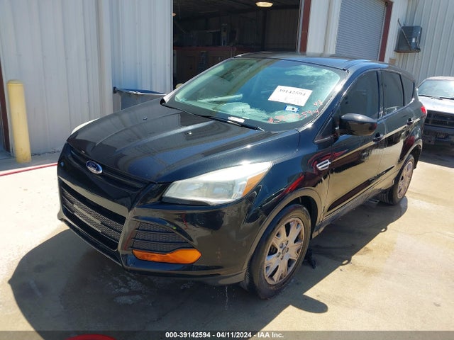 Ford ESCAPE S 2014 1FMCU0F79EUA92436 Image 2