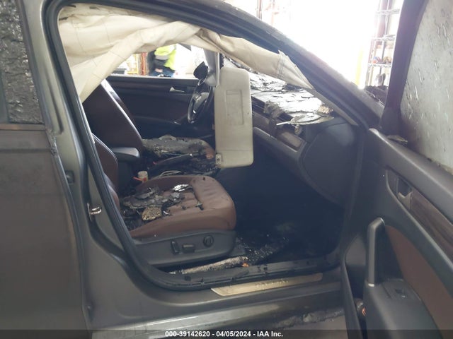 Volkswagen Passat 2.0t Sel 2020 1VWCA7A36LC026968 Image 5