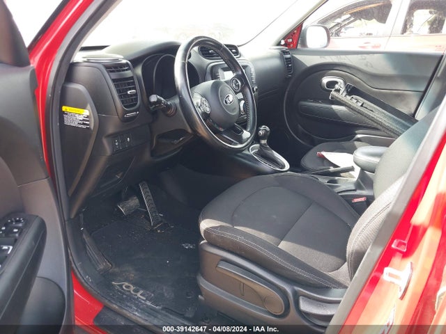 KIA SOUL + 2018 KNDJP3A57J7597510 Image 5