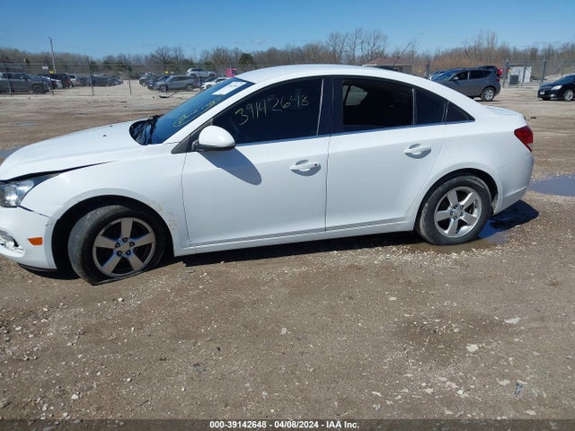 Chevrolet Cruze 1lt Auto 2015 1G1PC5SB3F7189821 Image 2