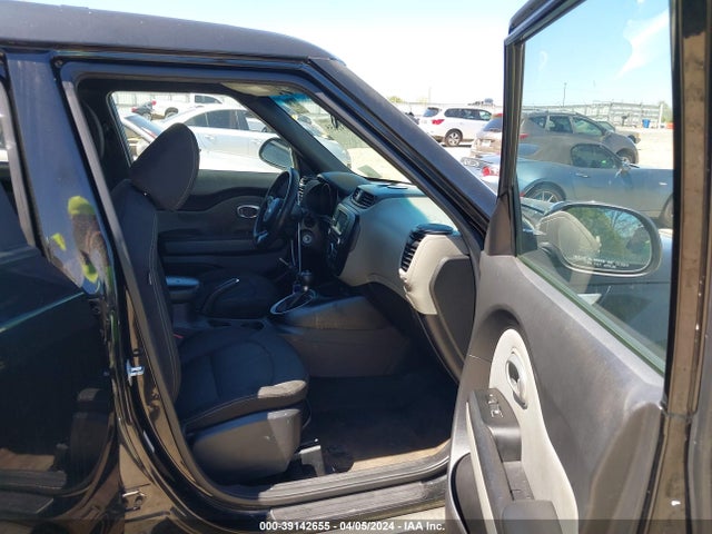 KIA SOUL + 2017 KNDJP3A54H7881350 Image 5