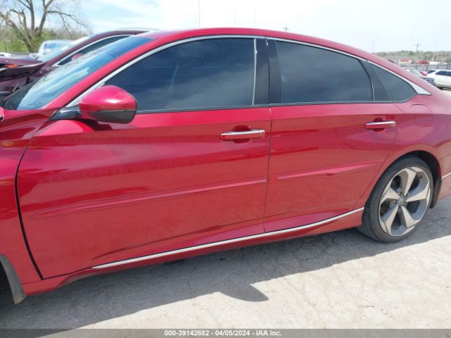 1HGCV2F91JA034381 Honda Accord Touring 2.0t