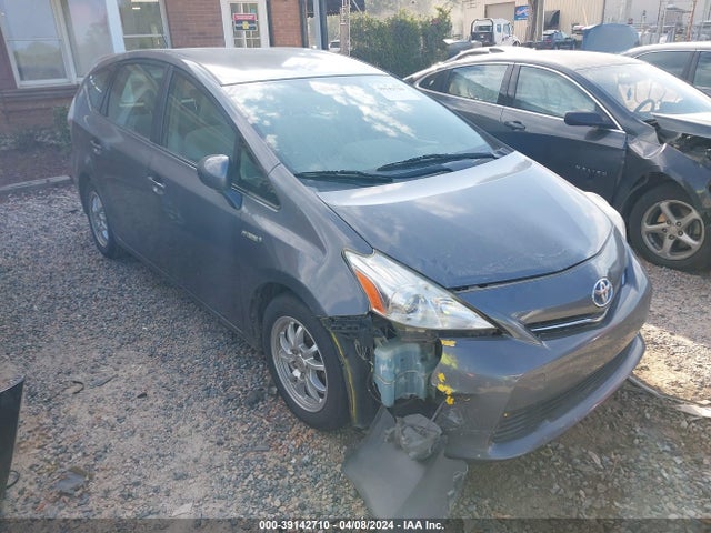 Toyota Prius V Three 2014 JTDZN3EU9EJ001638 Image 1