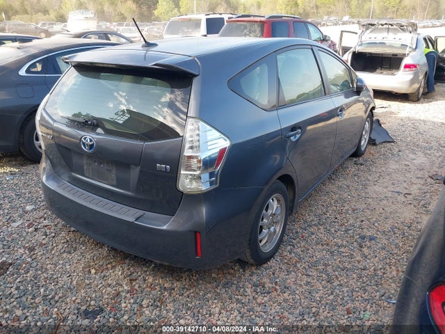 Toyota Prius V Three 2014 JTDZN3EU9EJ001638 Image 4