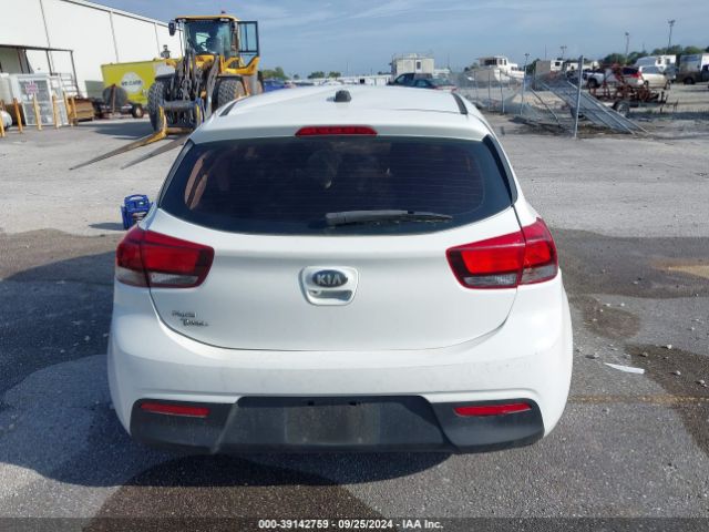 3KPA25AB9KE212630 KIA Rio 5-door S