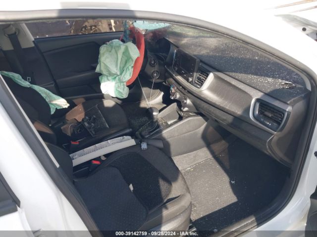 3KPA25AB9KE212630 KIA Rio 5-door S