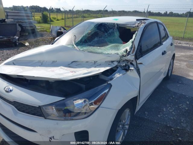 3KPA25AB9KE212630 KIA Rio 5-door S
