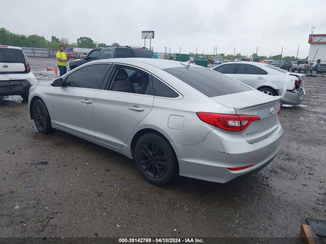 5NPE24AF3GH331758 Hyundai SONATA SE