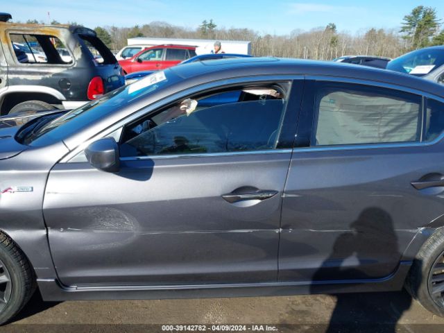 19UDE2F83LA003180 Acura Ilx Premium   A-spec Packages/technology   A-spec Packages