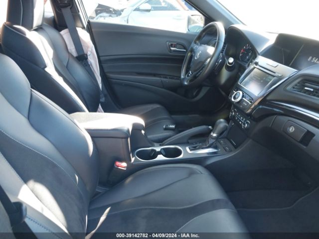19UDE2F83LA003180 Acura Ilx Premium   A-spec Packages/technology   A-spec Packages