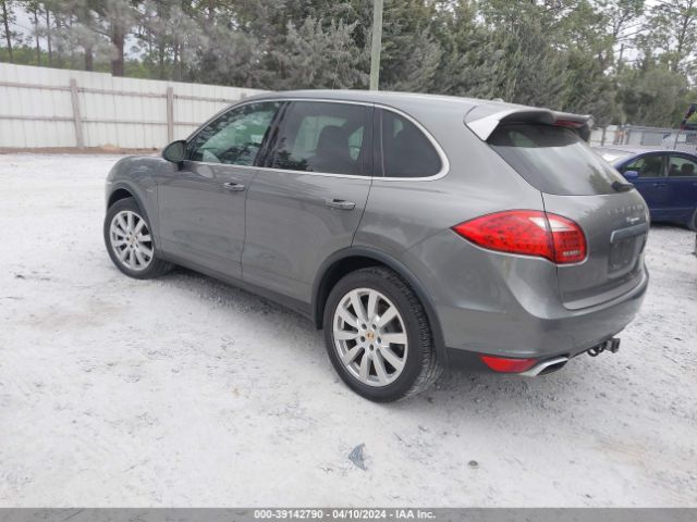 2014 PORSCHE CAYENNE WP1AF2A28ELA43214 Photo 2