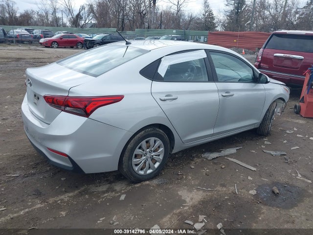 3KPC24A36JE017613 Hyundai ACCENT SE