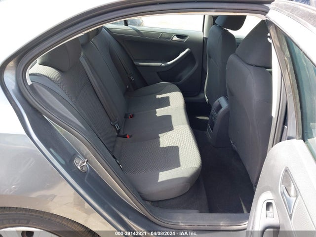 3VW2K7AJ2EM215285 Volkswagen Jetta 2.0l S