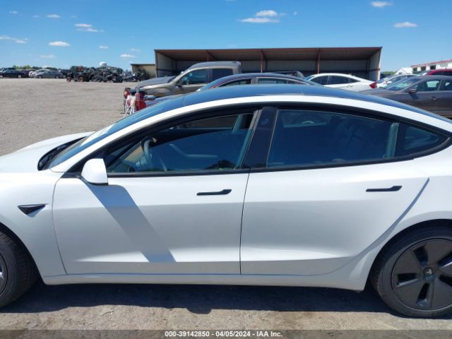 5YJ3E1EA8MF919774 Tesla Model 3 Standard Range Plus Rear-wheel Drive