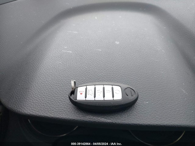 Nissan ROGUE SV 2017 KNMAT2MT7HP509436 Image 11
