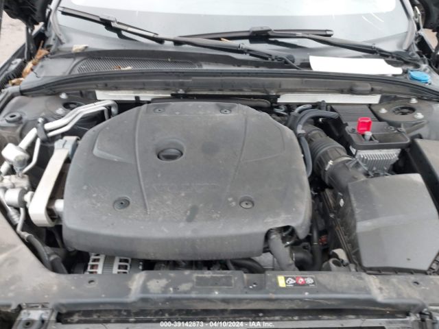 7JRA22TKXMG090991 Volvo S60 T6 Momentum