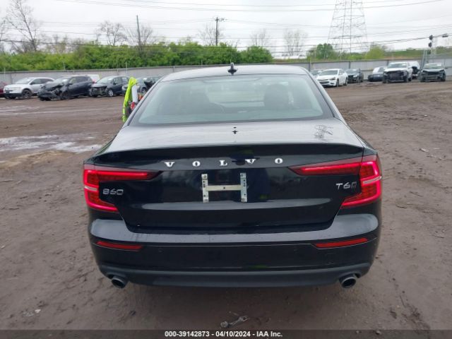 7JRA22TKXMG090991 Volvo S60 T6 Momentum