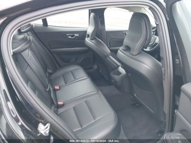 7JRA22TKXMG090991 Volvo S60 T6 Momentum