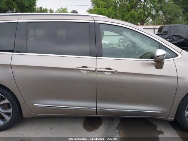 2C4RC1GG5JR320977 Chrysler Pacifica Limited