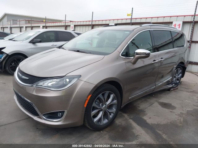 2C4RC1GG5JR320977 Chrysler Pacifica Limited