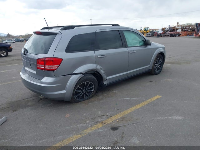 Dodge JOURNEY SE 2018 3C4PDCABXJT507447 Image 4