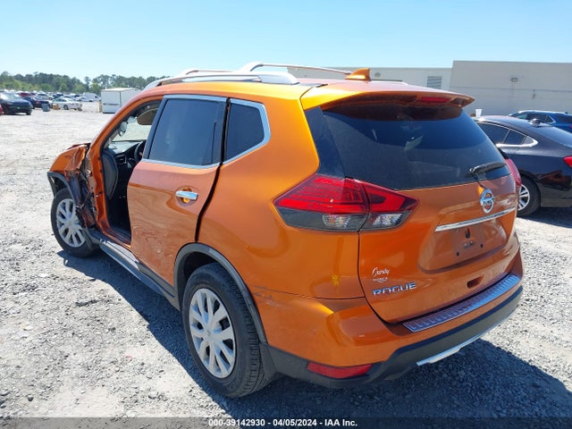 Nissan ROGUE S 2017 JN8AT2MT1HW148473 Image 3