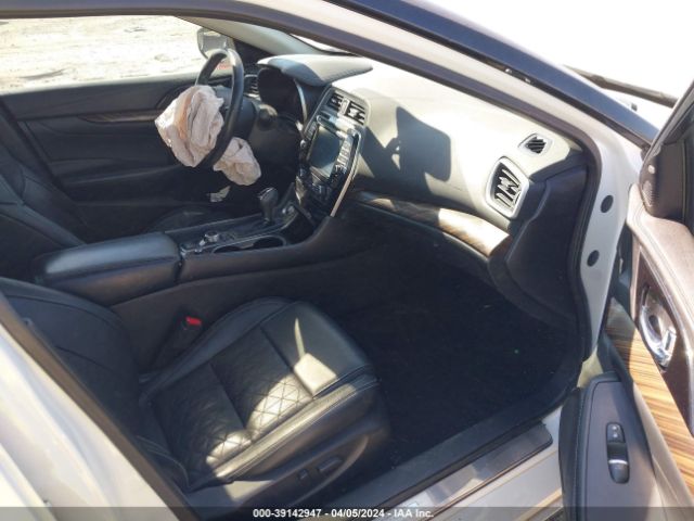 1N4AA6AP4GC904089 Nissan Maxima 3.5 Platinum