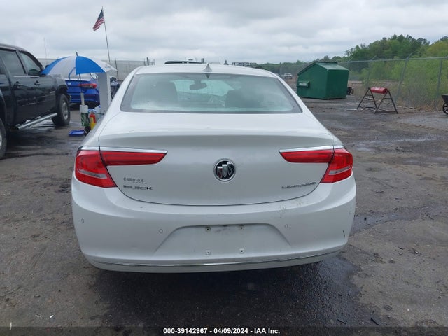 1G4ZP5SZ8JU127564 Buick Lacrosse Essence