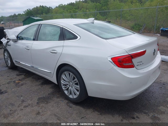 1G4ZP5SZ8JU127564 Buick Lacrosse Essence