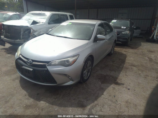 Toyota CAMRY SE 2015 4T1BF1FK1FU001810 Image 2