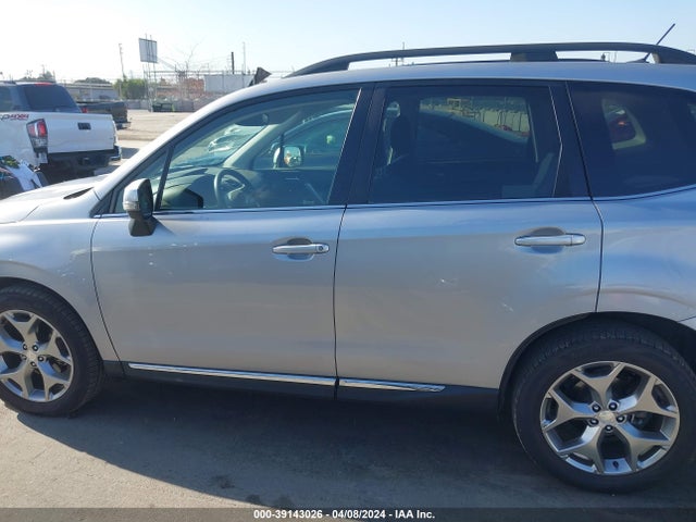 Subaru Forester 2.5i Touring 2015 JF2SJAUC5FH457012 Image 15