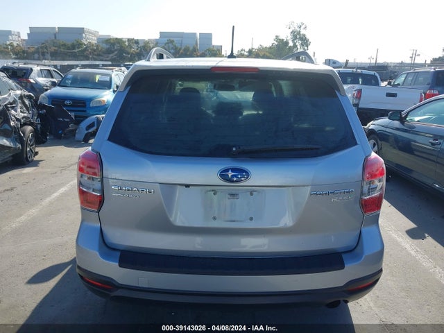 Subaru Forester 2.5i Touring 2015 JF2SJAUC5FH457012 Image 17