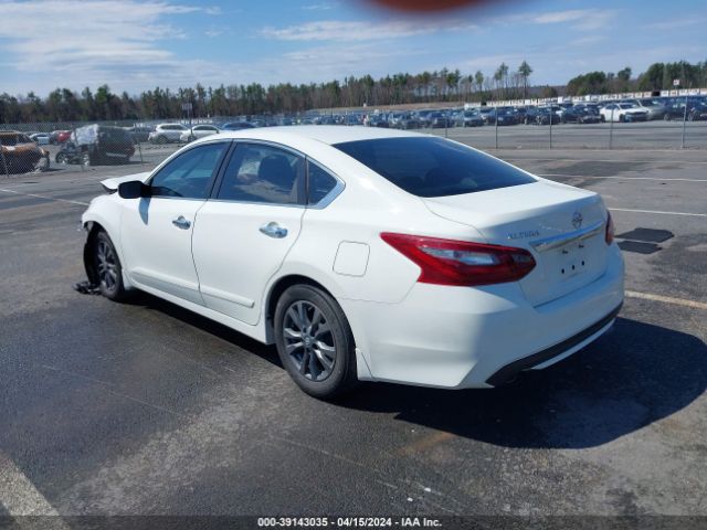 1N4AL3APXJC105918 Nissan Altima 2.5 S