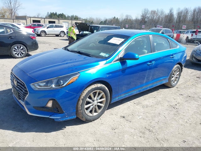 Hyundai SONATA SE 2019 5NPE24AF1KH754699 Image 2