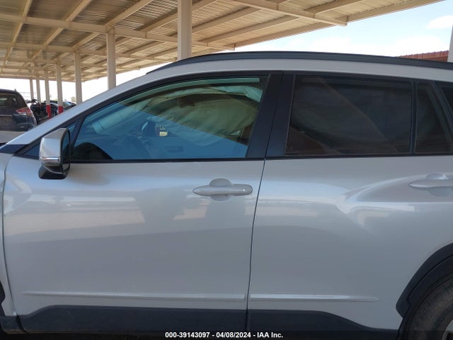 Toyota Corolla Cross Le 2022 7MUCAAAG4NV010908 Image 14