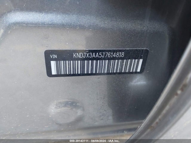 KIA Soul ! 2018 KNDJX3AA5J7614818 Image 9