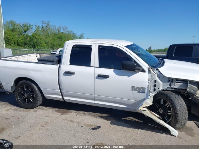 1C6RR6FT5KS724041 RAM 1500 Classic Tradesman Quad Cab 4x2 6'4 Box