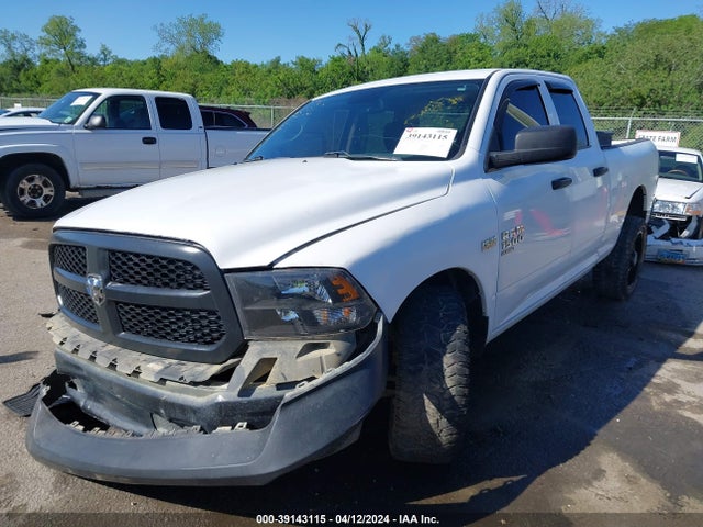 1C6RR6FT5KS724041 RAM 1500 Classic Tradesman Quad Cab 4x2 6'4 Box
