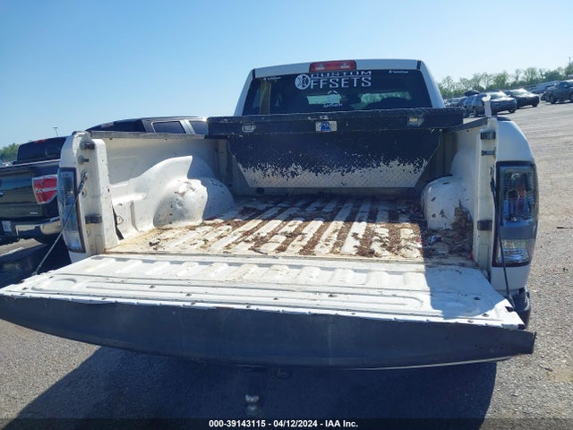 1C6RR6FT5KS724041 RAM 1500 Classic Tradesman Quad Cab 4x2 6'4 Box