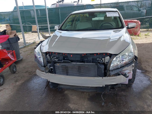 Chevrolet MALIBU 1LT 2015 1G11C5SL1FF206197 Image 13