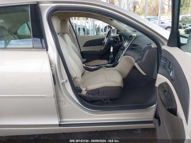 Chevrolet MALIBU 1LT 2015 1G11C5SL1FF206197 Image 5