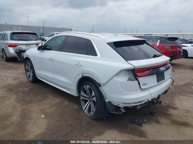 Audi Q8 55 Premium 2019 WA1CVAF11KD010269 Image 3