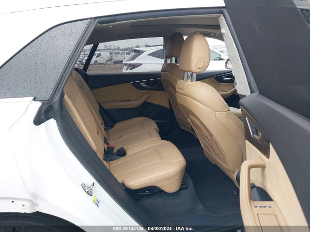 Audi Q8 55 Premium 2019 WA1CVAF11KD010269 Image 8